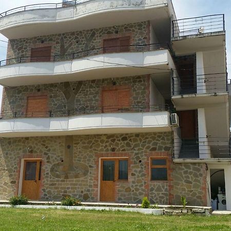 Velaj Apartments Orikum Buitenkant foto