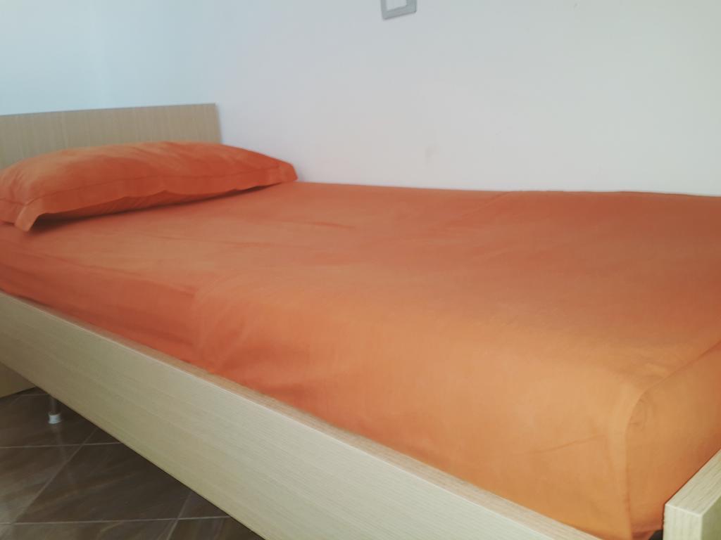 Velaj Apartments Orikum Buitenkant foto
