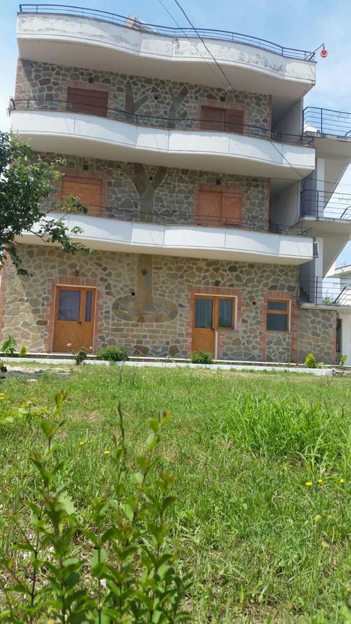 Velaj Apartments Orikum Buitenkant foto