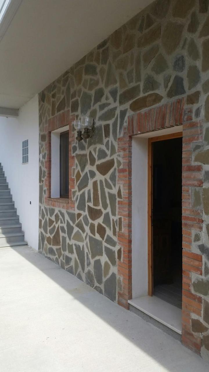 Velaj Apartments Orikum Buitenkant foto